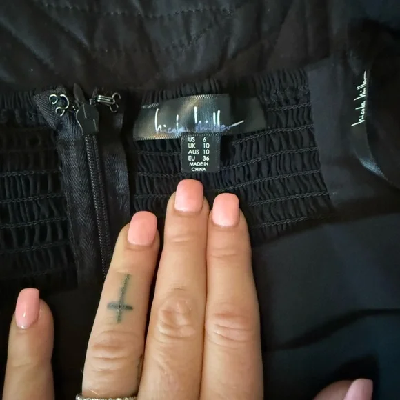 Nicole Miller Black Long Sleeve Dress - Picture 4 of 4